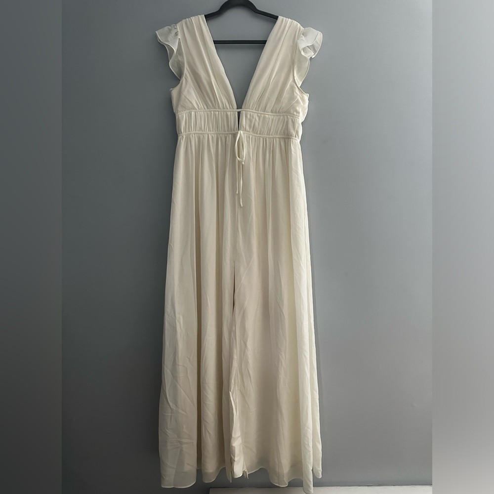 Ivory maxi dress, size XL, zipper back, tie front
